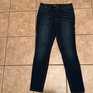 Time and Tru skinny fit high rise jean size 8